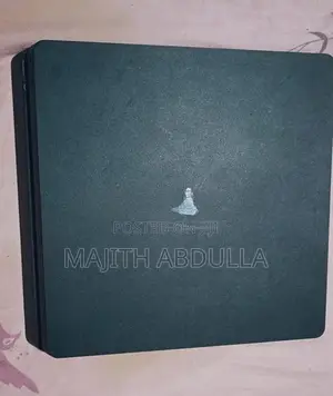 Sony PlayStation 4 Slim 1TB