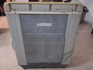 Semi Automatic Sanyo washing machine