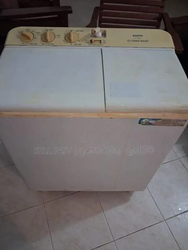 Semi Automatic Sanyo washing machine