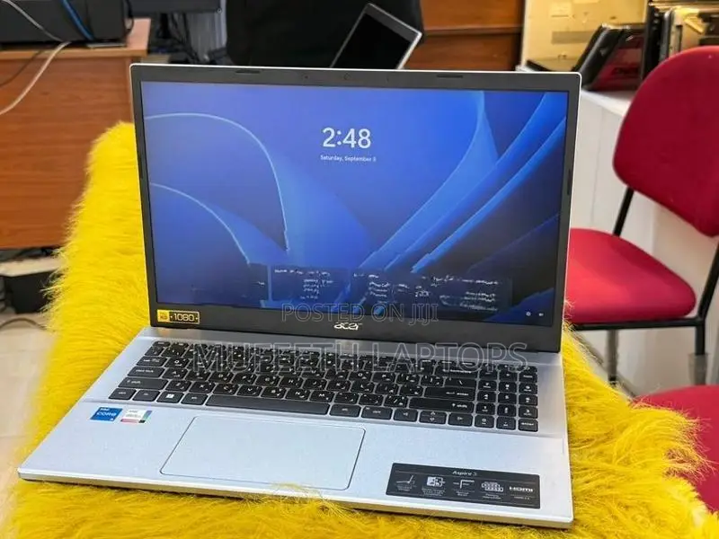 Acer i5 12Gen 8/512GB 15.6”FHD Display
