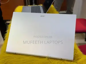 Acer i5 12Gen 8/512GB 15.6”FHD Display