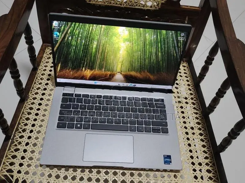 Dell Latitude i5 12Gen Laptop 16GB 512Nvme