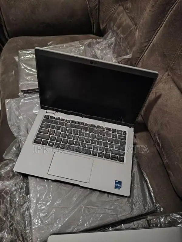 Dell i5 12 Gen Laptop 16GB