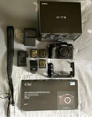 Fujifilm XT3 Mirrorless Camera For Sell