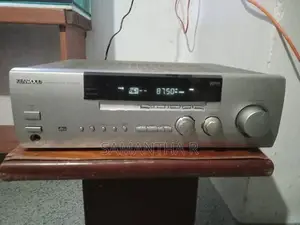 AV Receiver - Kenwood KRF-V8020D
