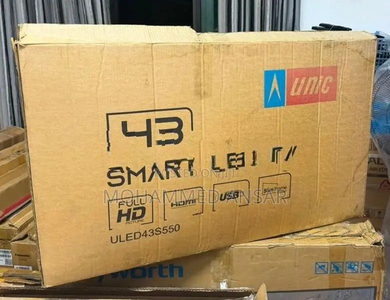 Unic 43 Inch Smart TV