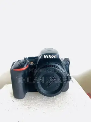 Nikon D5600