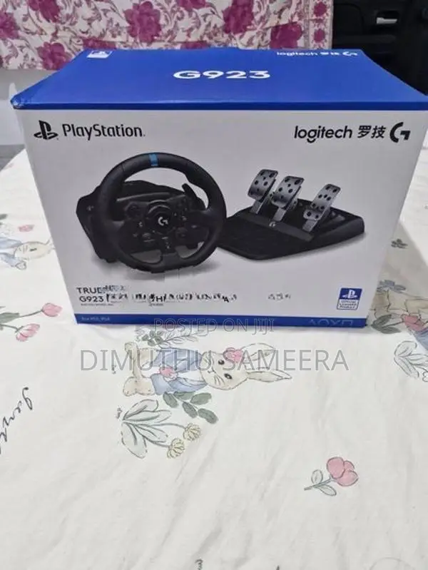 Logitec Racing Wheel with Pedal Set