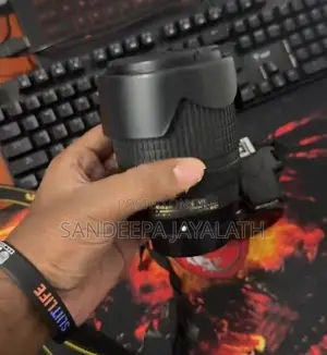 Nikon D mm Lens with Full Set