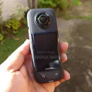 INSTA 360 X3