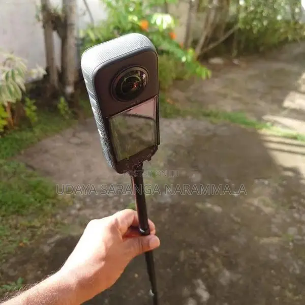 INSTA 360 X3