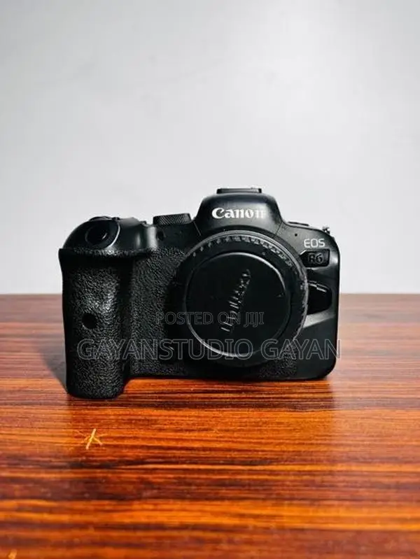 Canon EOS R6