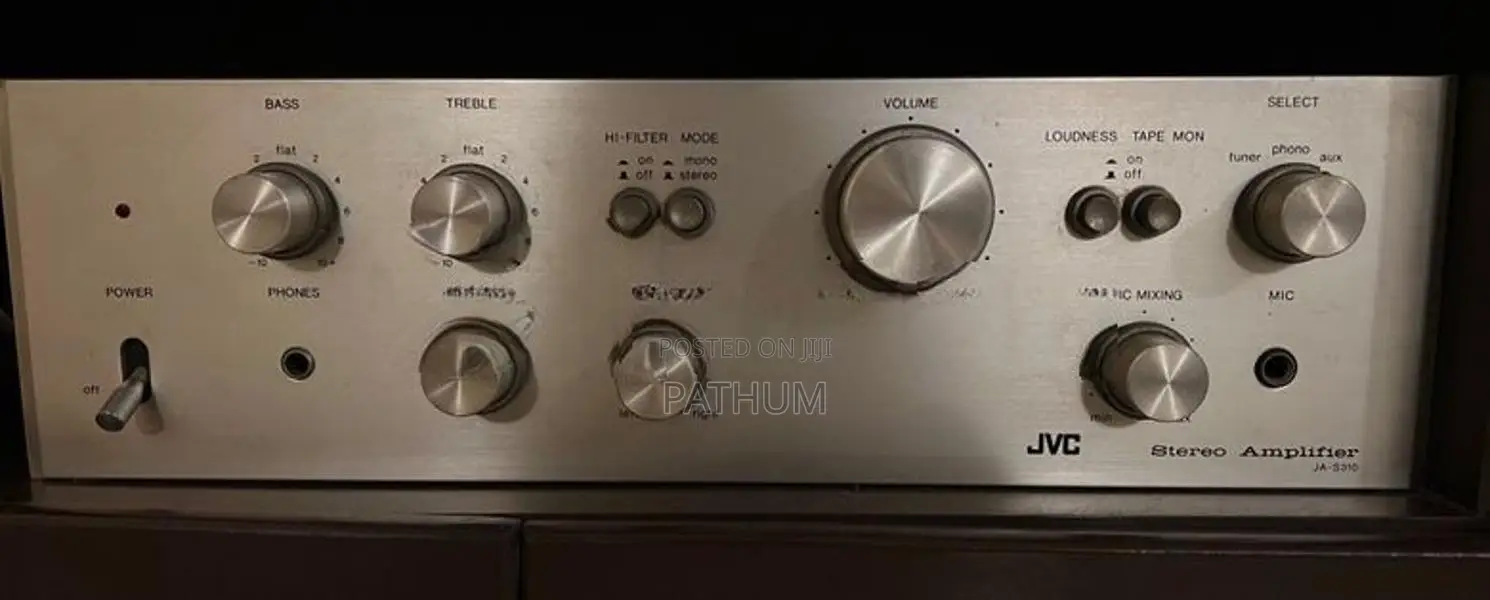JVC Stereo Amplifier With Trio Speakers