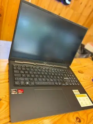 Vivo Book ASUS