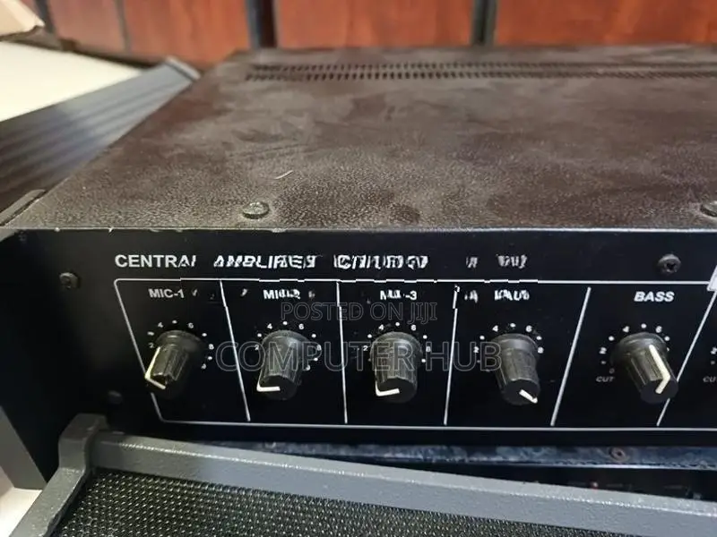 AHUJA Central Amplifier CMA-4400 & 4 x Column Speaker ASC-20T