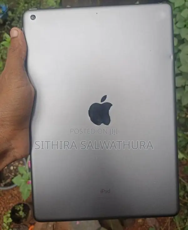 apple_ipad I Pad 8th Gen 128GB