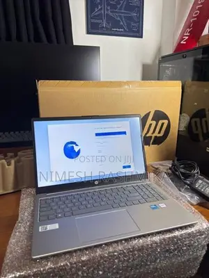 HP 15 Core 5 120u 8GB RAM 512GB SSD