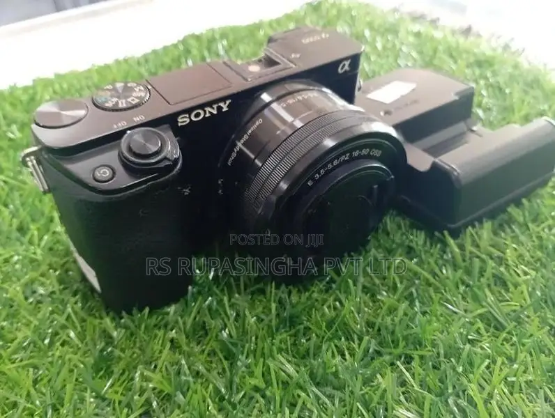 Sony A6000 DLSR Camera