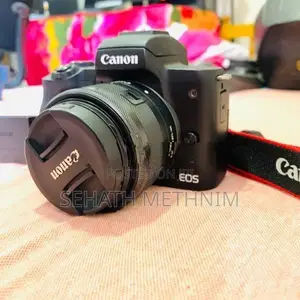 Canon M50 with Lens