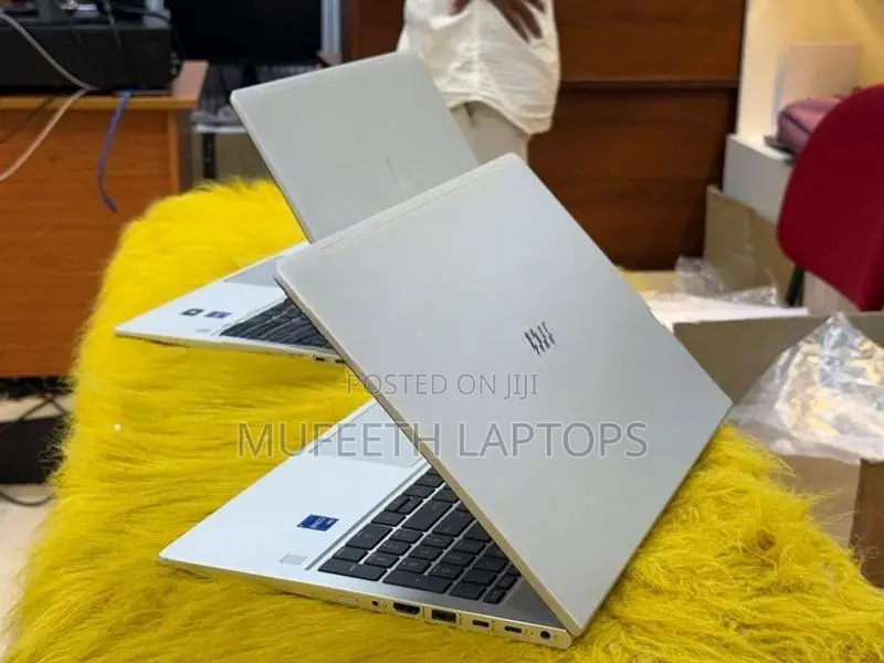 HP New Version i7 13Gen 16/512GB 15.6”FHD Display