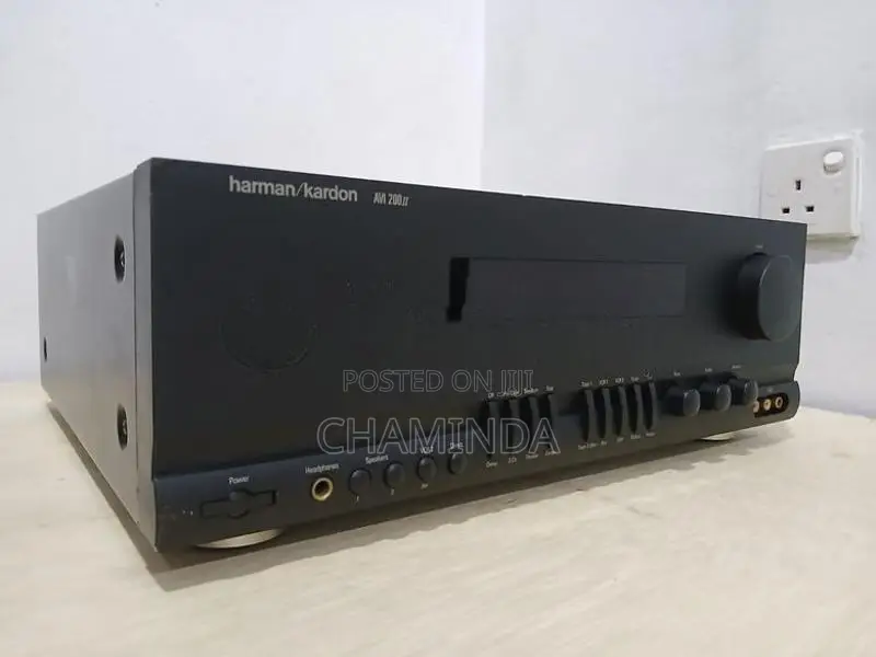 Harman Kardon AVI 200