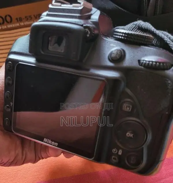 Nikon D3400 + 18-55mm VR Lens with Full Set