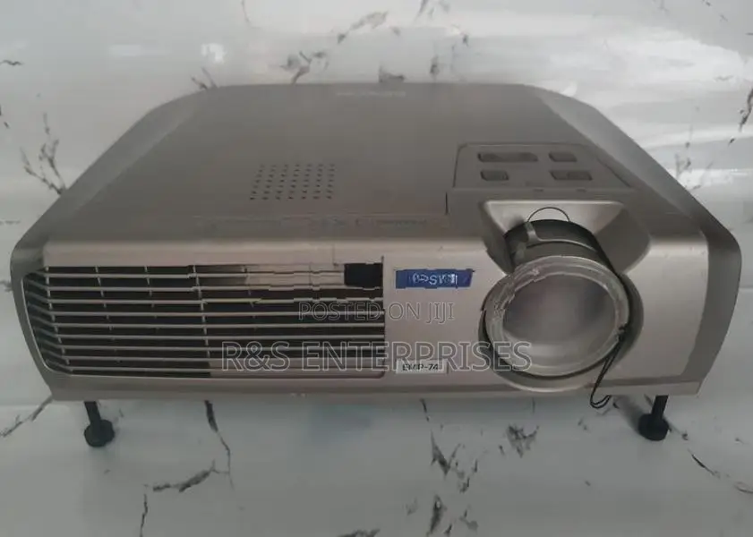 Epson EMP 74