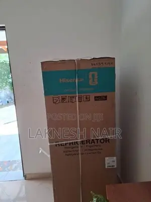 Hisense Double Door Fridge - 264L