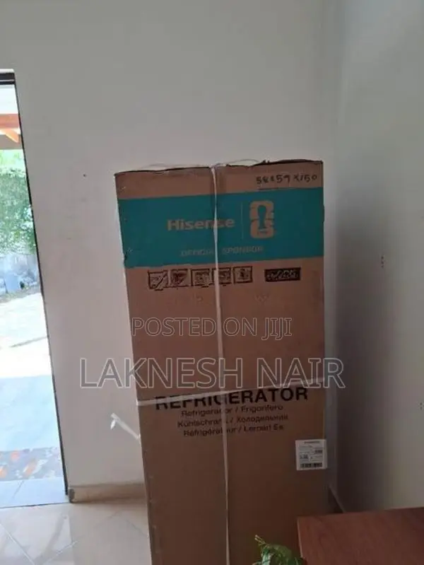 Hisense Double Door Fridge - 264L