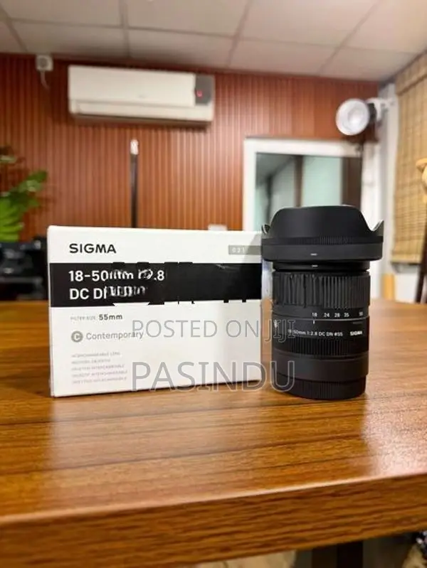Sigma 18-50mm f/2.8 DC DN Contemporary Lens for Sony E