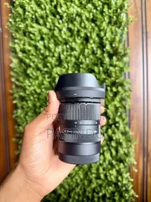 Sigma 18-50mm f/2.8 DC DN Contemporary Lens for Sony E