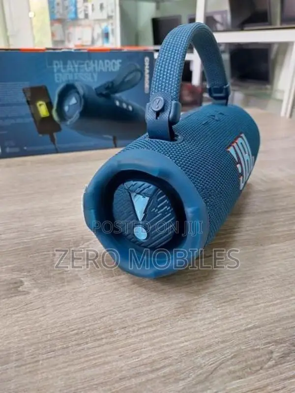 JBL Charge 6 Speaker