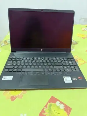 HP 15s Ryzen 5 4500U | 8GB RAM 512GB SSD