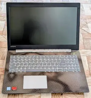 Lenovo IdeaPad 330 - i5 8th gen Radeon Graphic