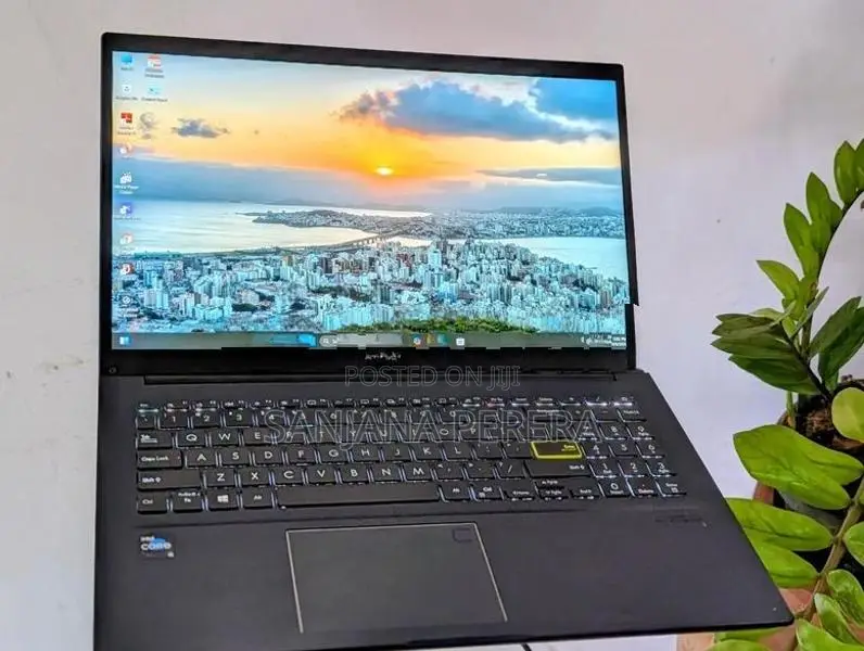 Asus Vivobook x513ep - i5 11th gen Nvidia 2GB Graphic