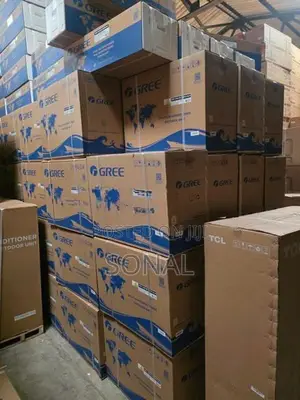 GREE 9000BTU Non-Inverter Air Conditioner Cosmo Series