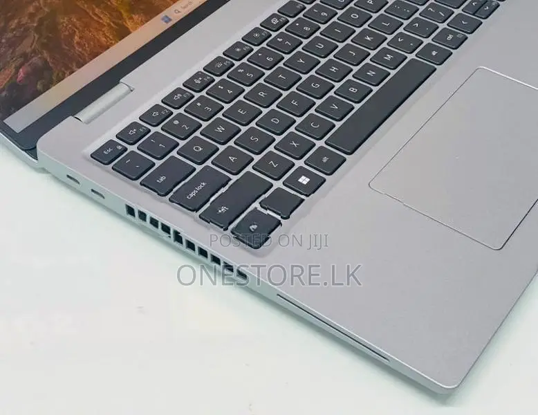 Dell Latitude 5330 i5 12th Gen 16GB RAM 512GB