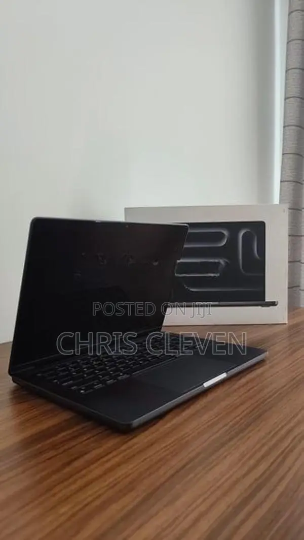 MacBook Pro M4 16GB 512GB
