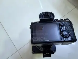 Sony A7R Mark Iii Camera With Lens EPZ 18-110. F4 G OSS