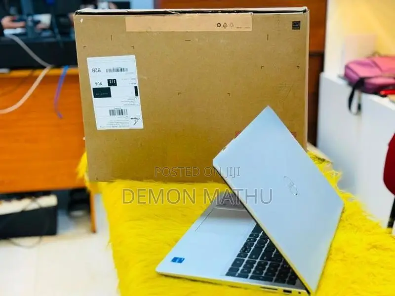 Dell Inspiron Core i5 13Gen