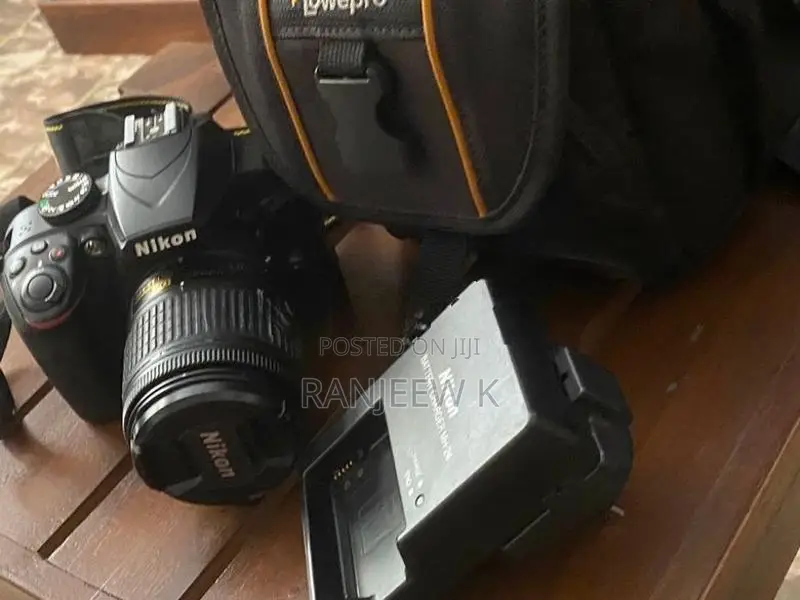 Nikon D3400 Dslr Camera Full Set/18-55mm Lens/Shutter Count - 6130