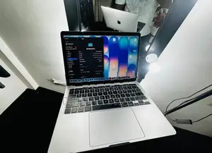 Apple MacBook Pro 13-Inch 2020