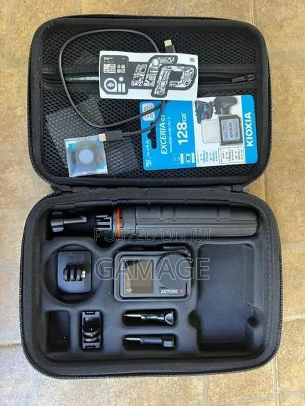 DJI Osmo Action 4 Standard Combo