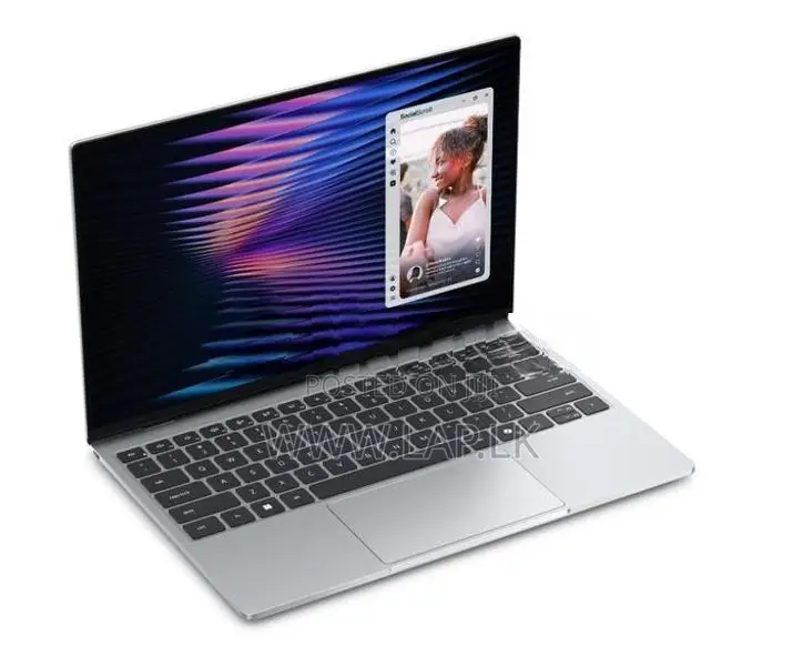 Brand New Dell XPS 13 LDX13260 Core 5 320–3 Series 8GB DDR5 512GB NVME