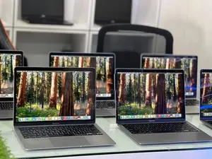 Apple MacBook Air M1 Chip 8GB RAM 256GB SSD