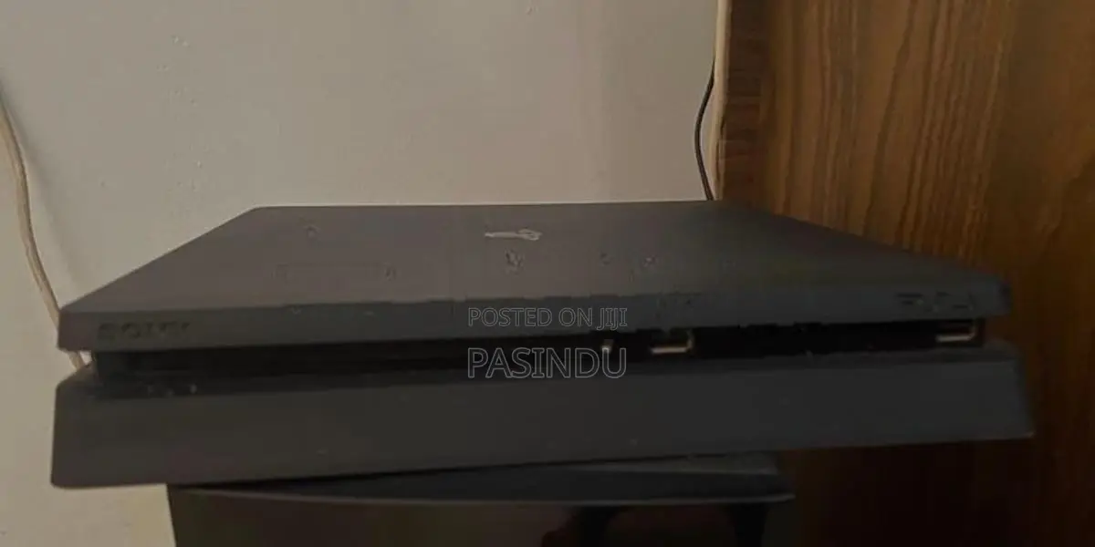 PS4 - 500GB
