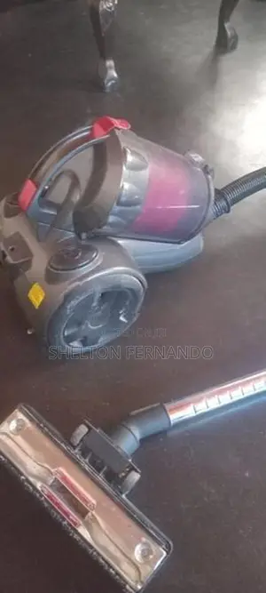 Vacuum Cleaner
