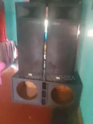 Stereo Boxvitpanaikku