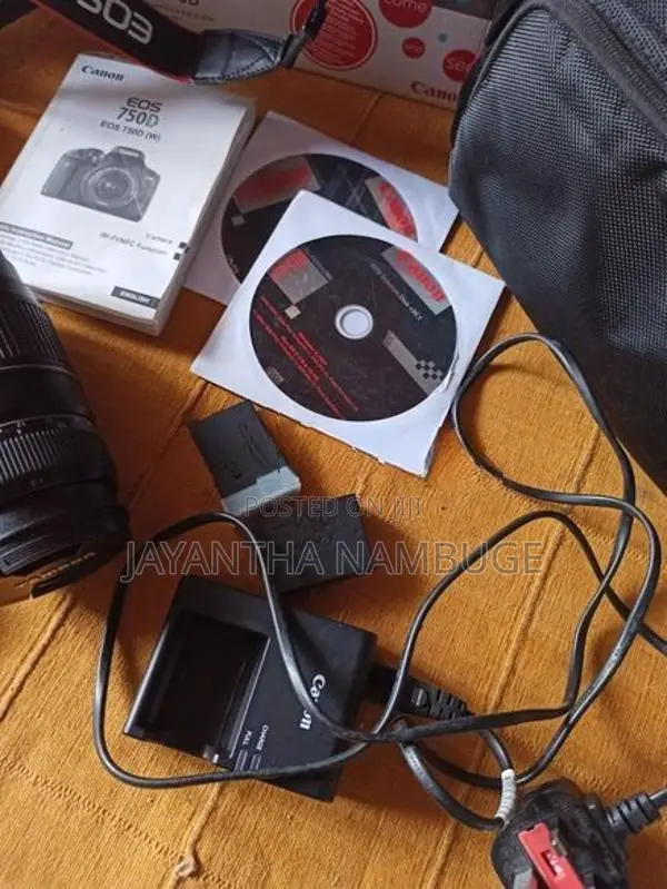 Dslr Canon 750D Camera