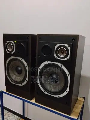 Trio Speaker
